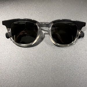 Saint Laurent Women’s Sunnies, brand new